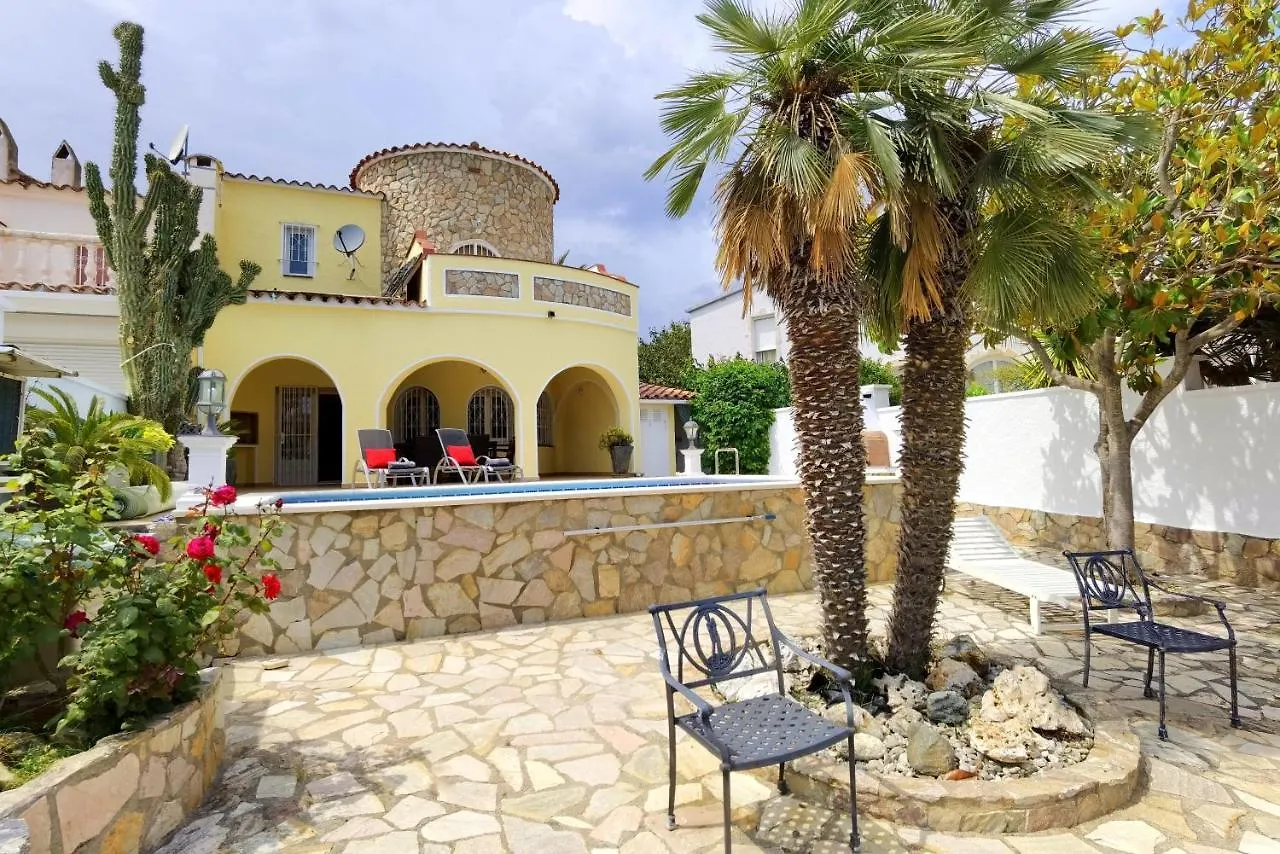 Leon Inmo Casa Ingrid - 11491 Villa Empuriabrava Holiday home