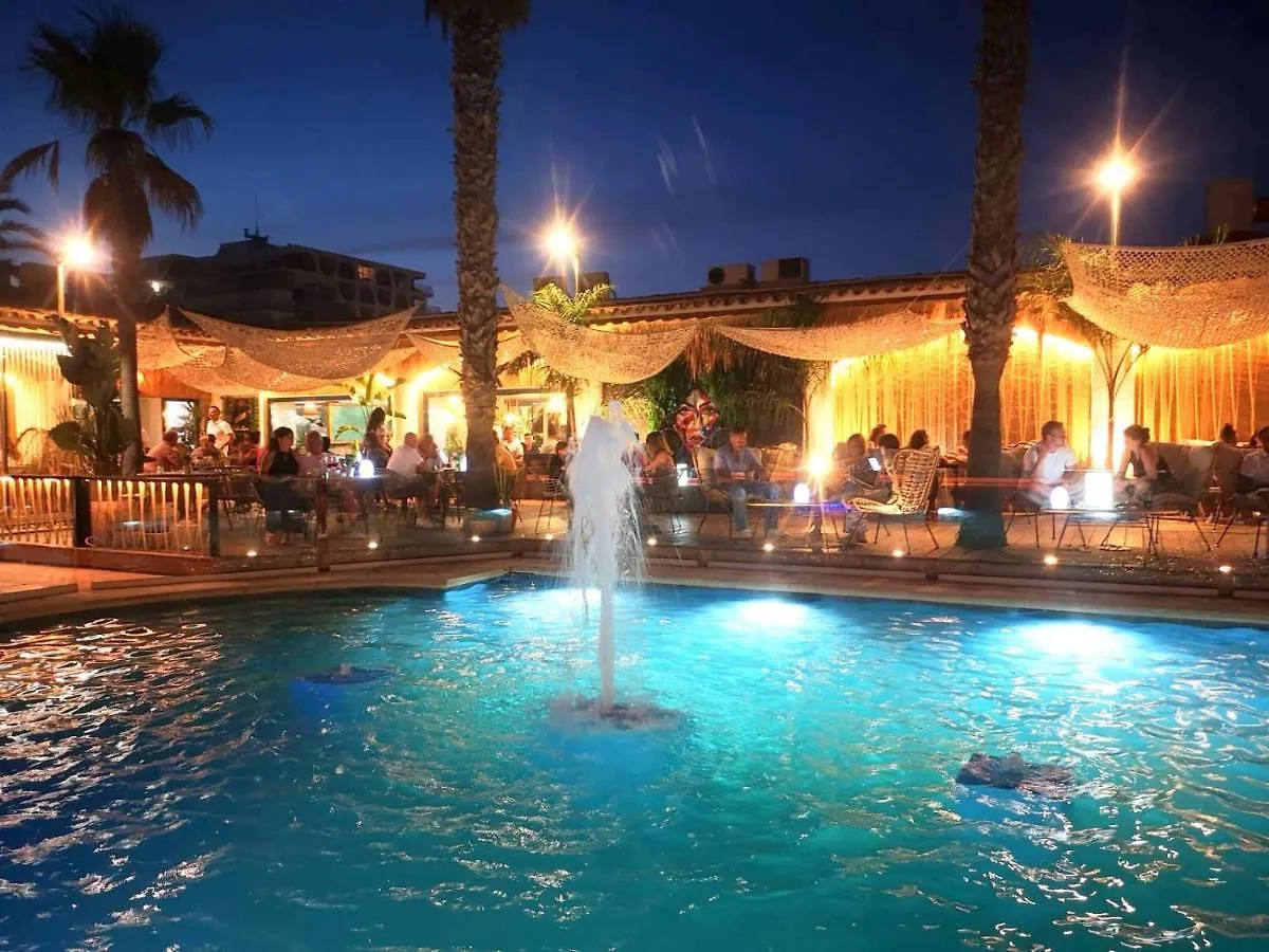 Holiday home Leon Inmo Casa Ingrid - 11491 Villa Empuriabrava
