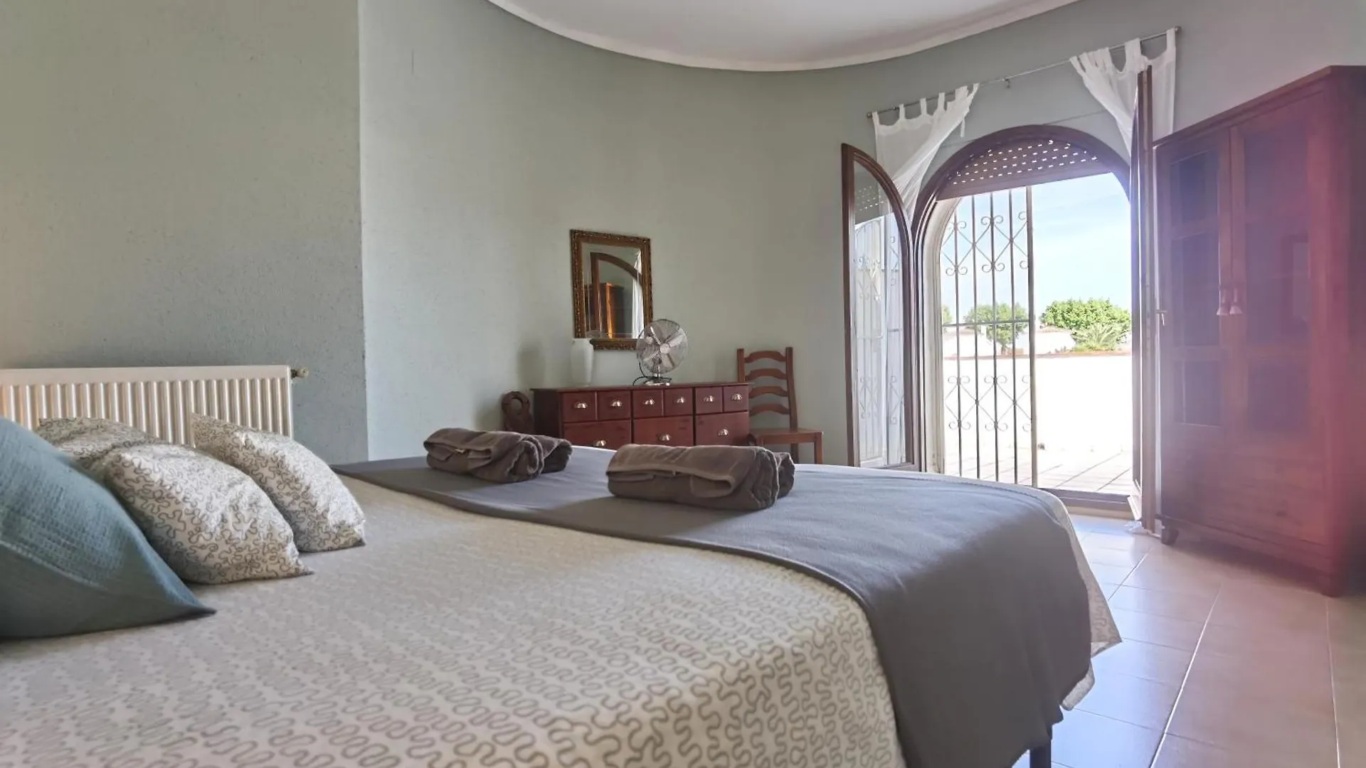 Dom wakacyjny Willa Leon Inmo Casa Ingrid - 11491 Empuriabrava Hiszpania